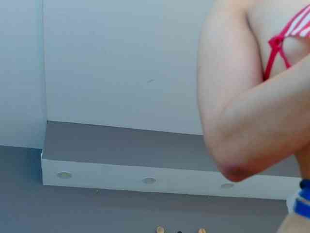 Modèle: GiaaMonroe