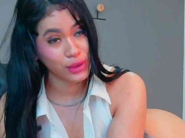 GiaaMonroe webcam