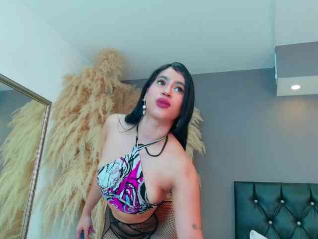 GiaaMonroe webcam