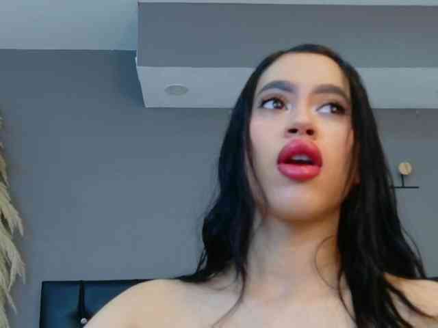 Modèle: GiaaMonroe