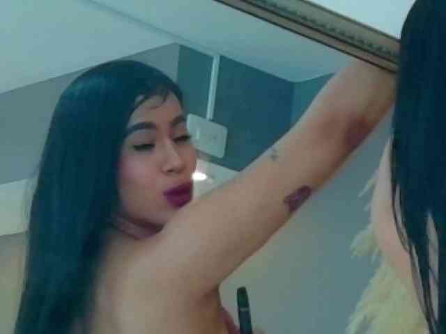 GiaaMonroe webcam