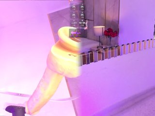 RhiaNeal Porn Show