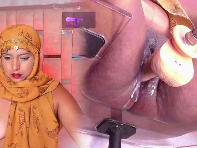 RhiaNeal