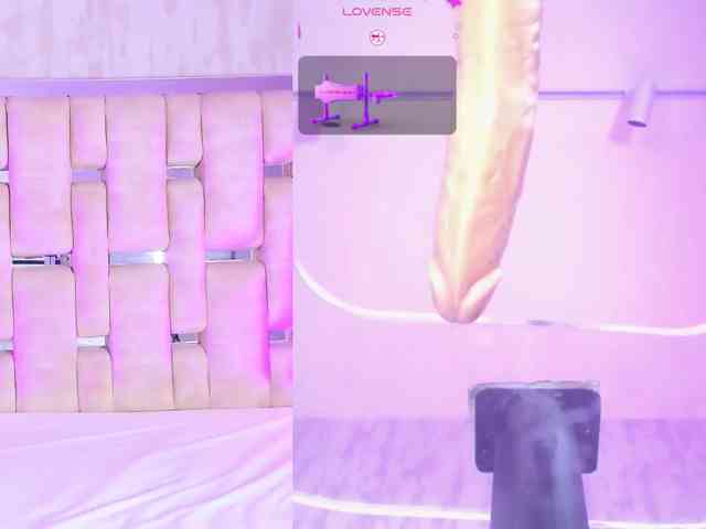 RhiaNeal