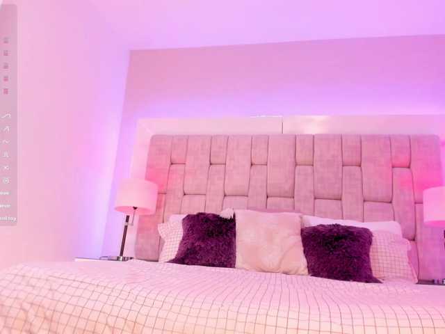 MarieLennox live cam on BongaCams