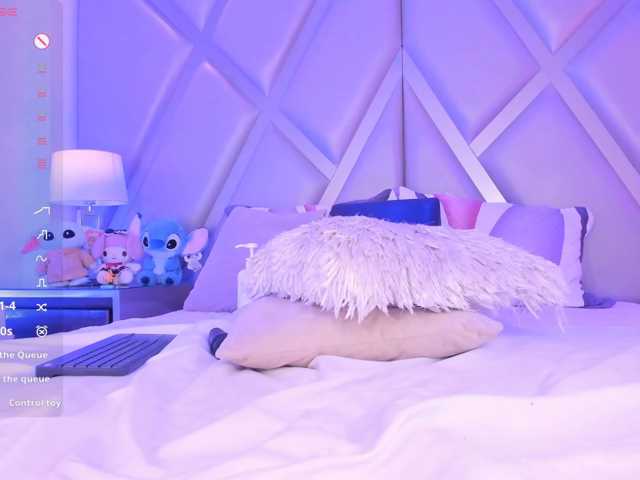 MarieLennox live cam on BongaCams
