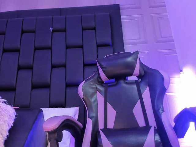 MarieLennox live cam on BongaCams