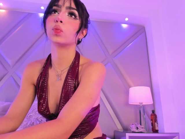 MarieLennox live cam on BongaCams