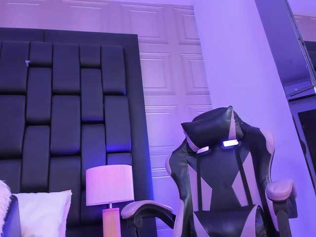 MarieLennox live cam on BongaCams