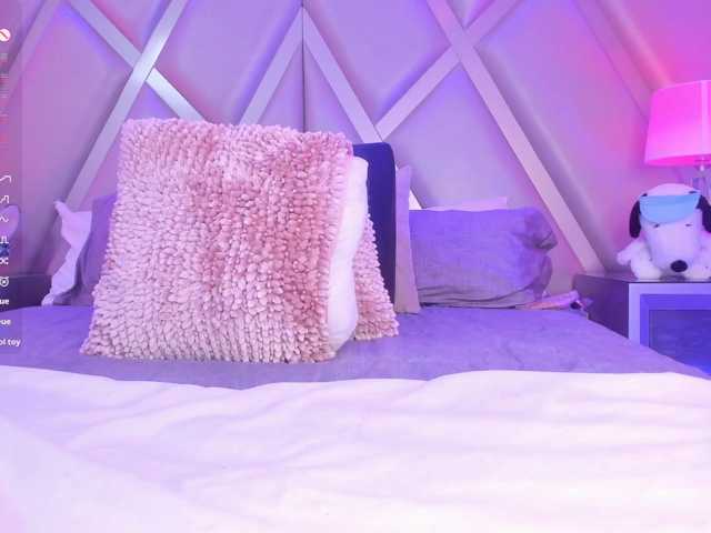 MarieLennox live cam on BongaCams
