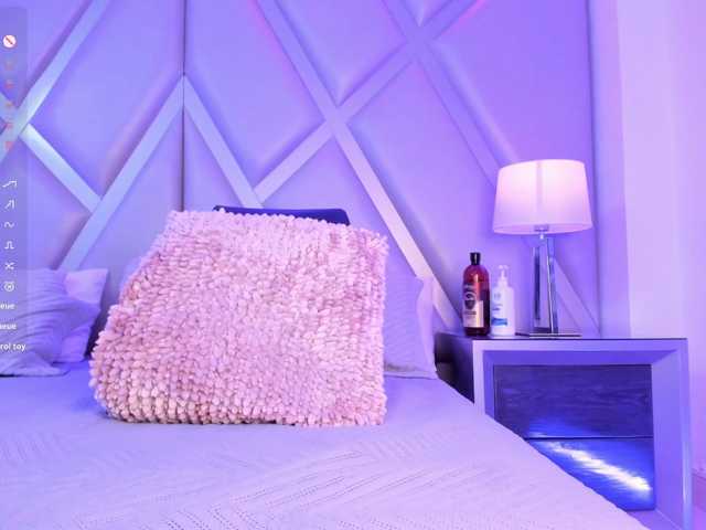 MarieLennox live cam on BongaCams