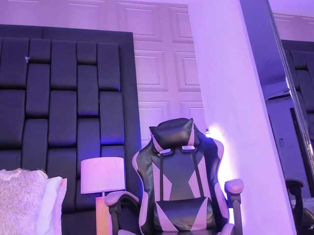 MarieLennox live cam on BongaCams
