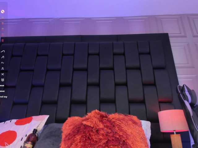 MarieLennox live cam on BongaCams