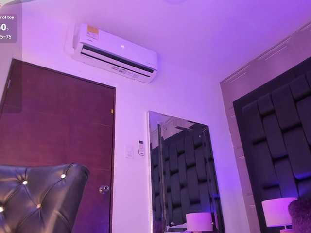 MarieLennox live cam on BongaCams
