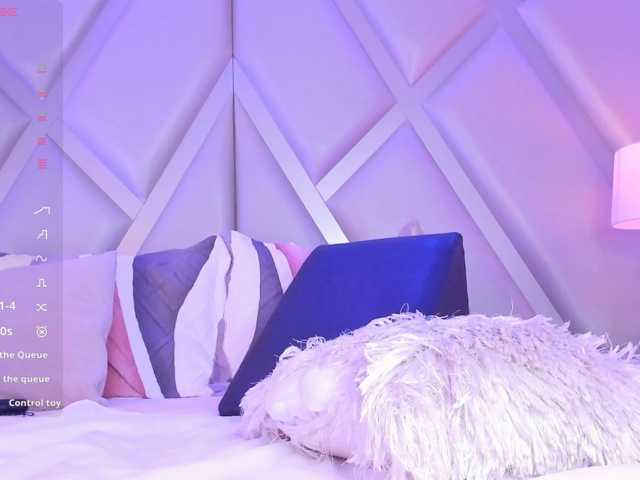 MarieLennox live cam on BongaCams