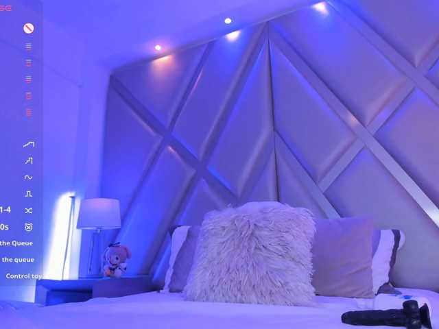 MarieLennox live cam on BongaCams