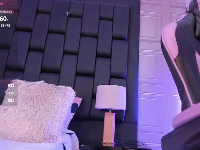 MarieLennox live cam on BongaCams