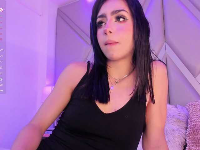 MarieLennox live cam on BongaCams