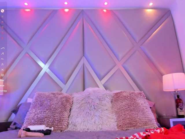MarieLennox live cam on BongaCams