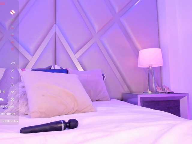 MarieLennox live cam on BongaCams