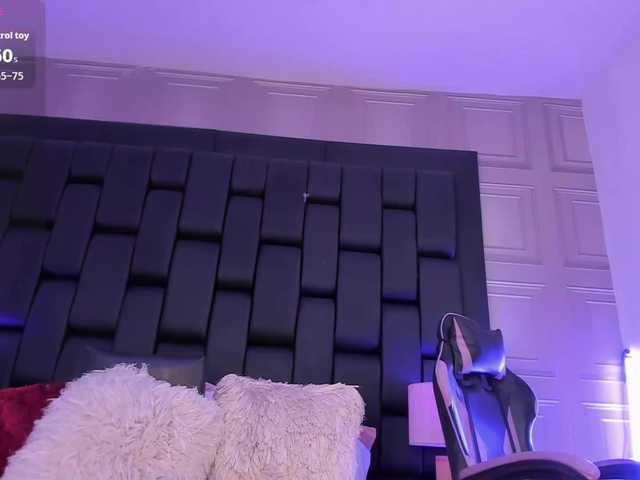 MarieLennox live cam on BongaCams