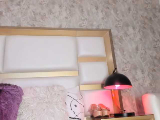 MarieLennox live cam on BongaCams