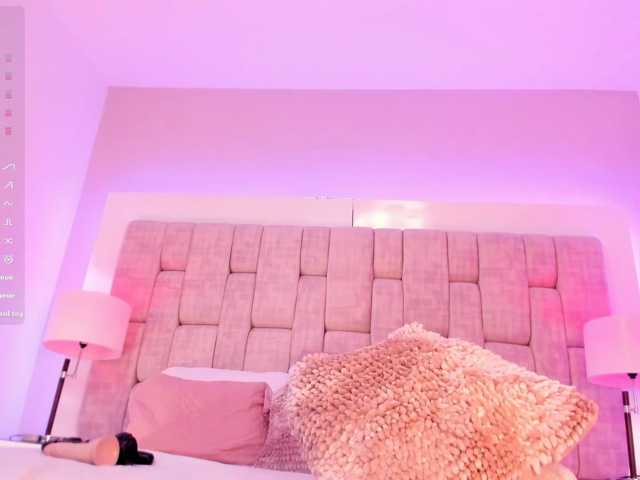 MarieLennox live cam on BongaCams