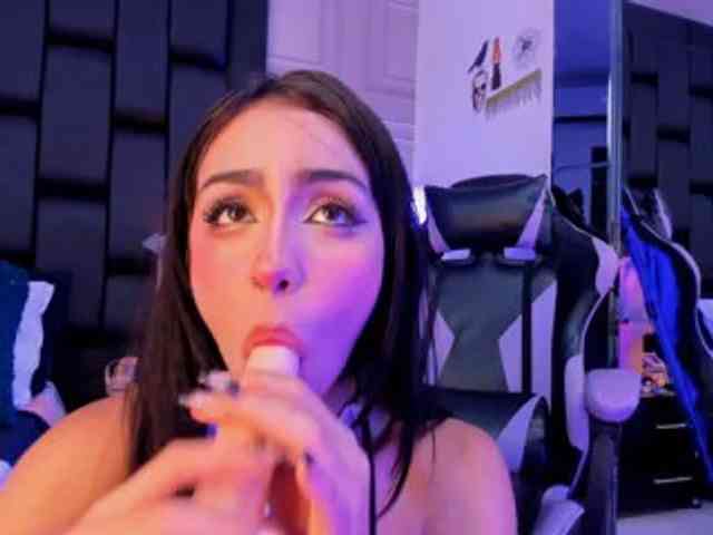 marielennox's live room