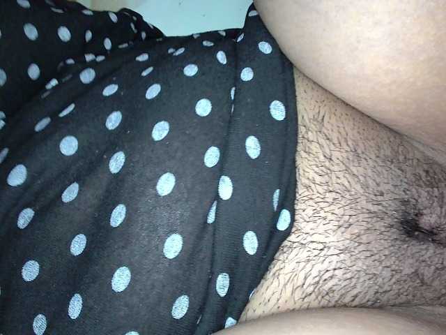le modèle whitemarysexy est en webcam porno dans un show sur le site bongacams, il possède les tags suivants: Latino/Hispanic,Brunette,Hairy