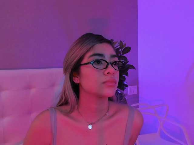 honeyvice live cam on BongaCams