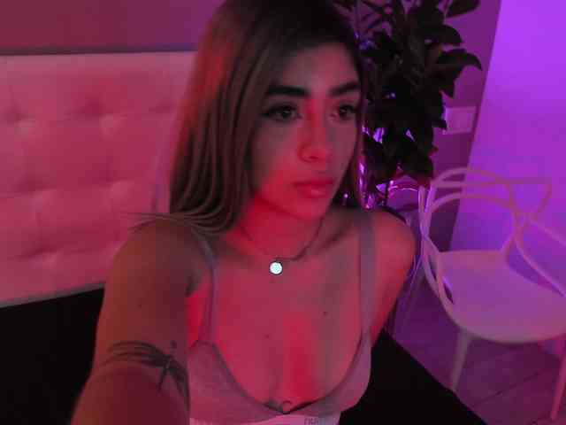 honeyvice's live room