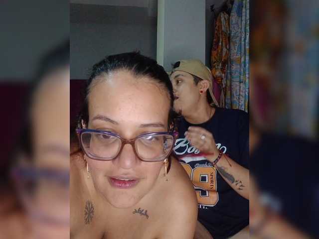 destrukturadas live cam on BongaCams
