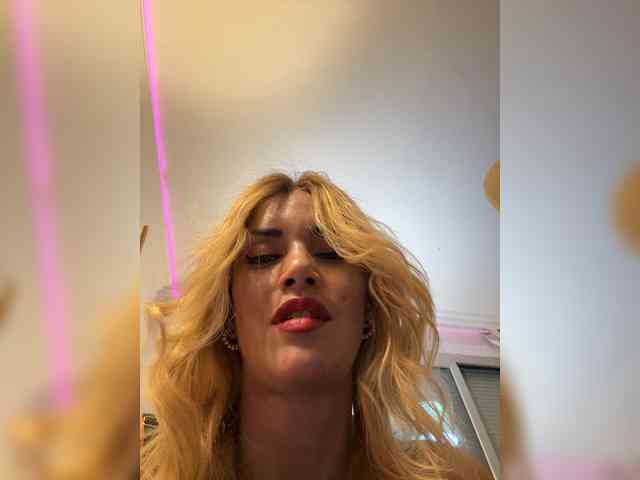 Modelo: FUCKING_ART