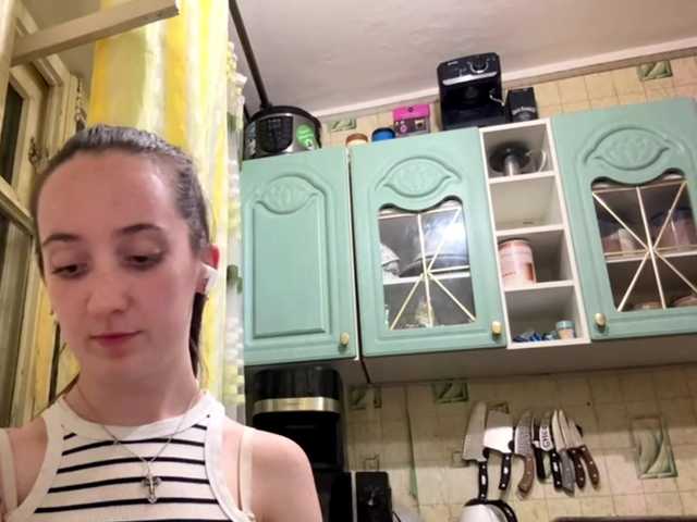 NetaMensi live cam on BongaCams