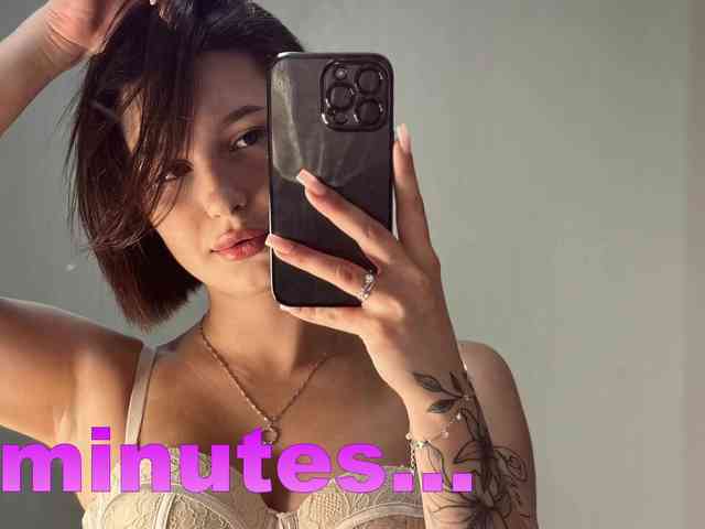 pearlmoonf webcam