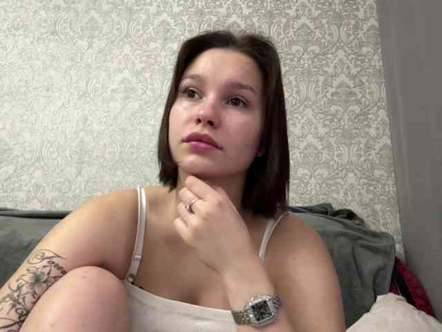 pearlmoonf webcam