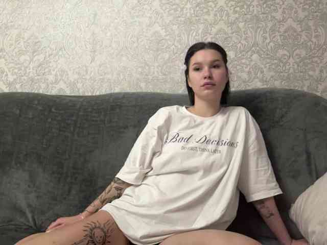 pearlmoonf webcam