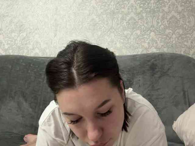 pearlmoonf webcam