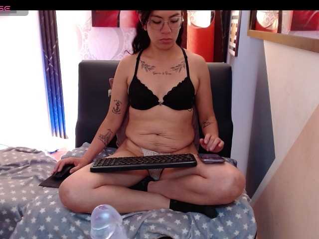 cellesteee-derlit live cam preview