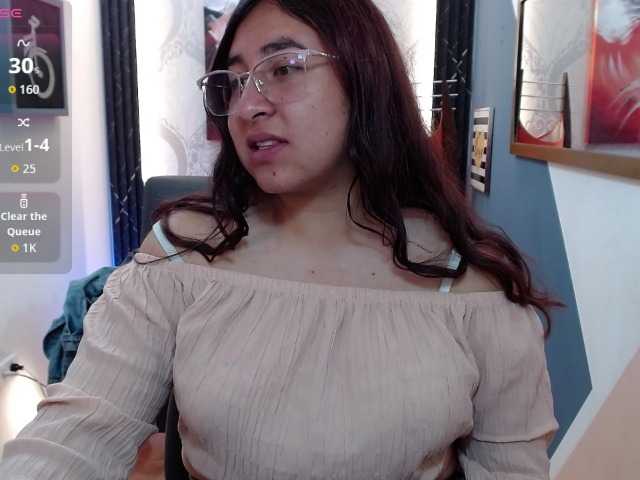 cellesteee-derlit live cam on BongaCams