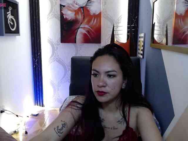 cellesteee-derlit webcam