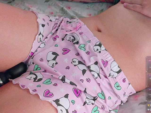 peach69love live cam on BongaCams