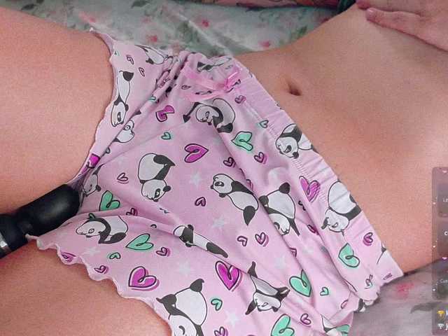 peach69love live cam on BongaCams