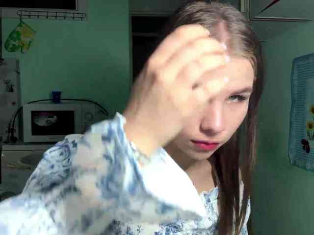 ShaundaBreau webcam