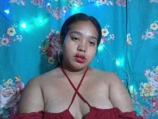 RiitahLoumens live cam on BongaCams