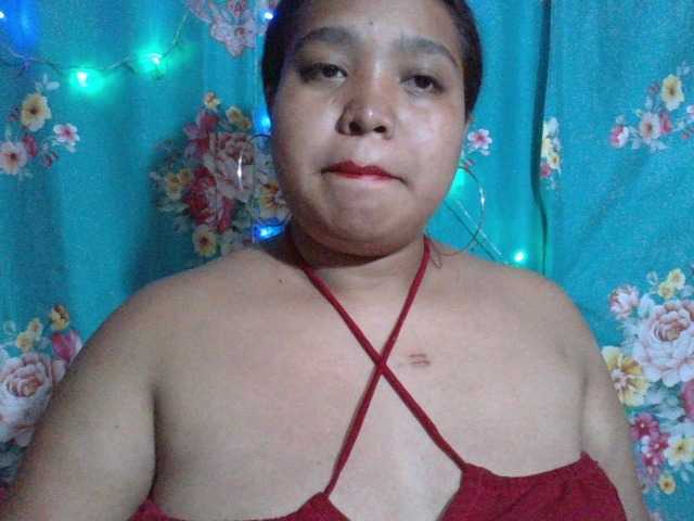 RiitahLoumens live cam on BongaCams