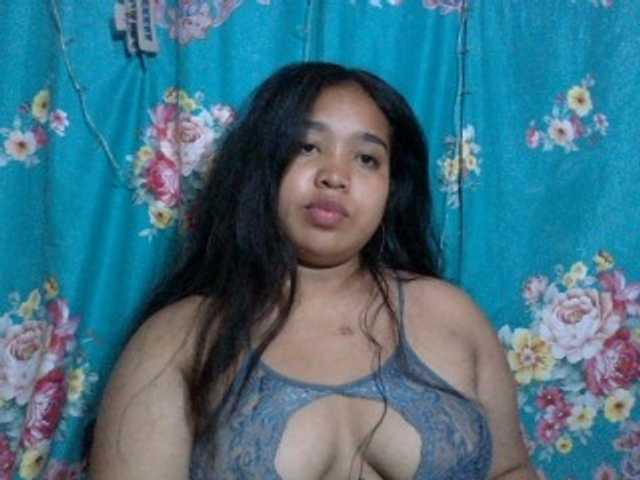 RiitahLoumens live cam preview