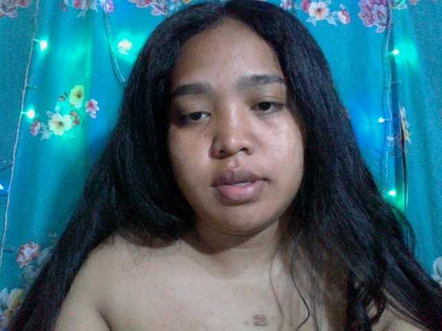 RiitahLoumens live cam on BongaCams