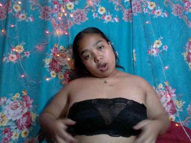 Model: RiitahLoumens