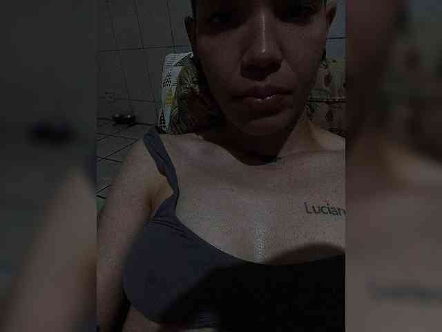 Modelo: hedisanye